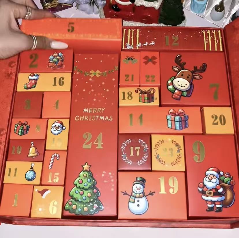 Merry Christmas Advent Calendar Blind Box 2025 (100 PIECES) - Image 2